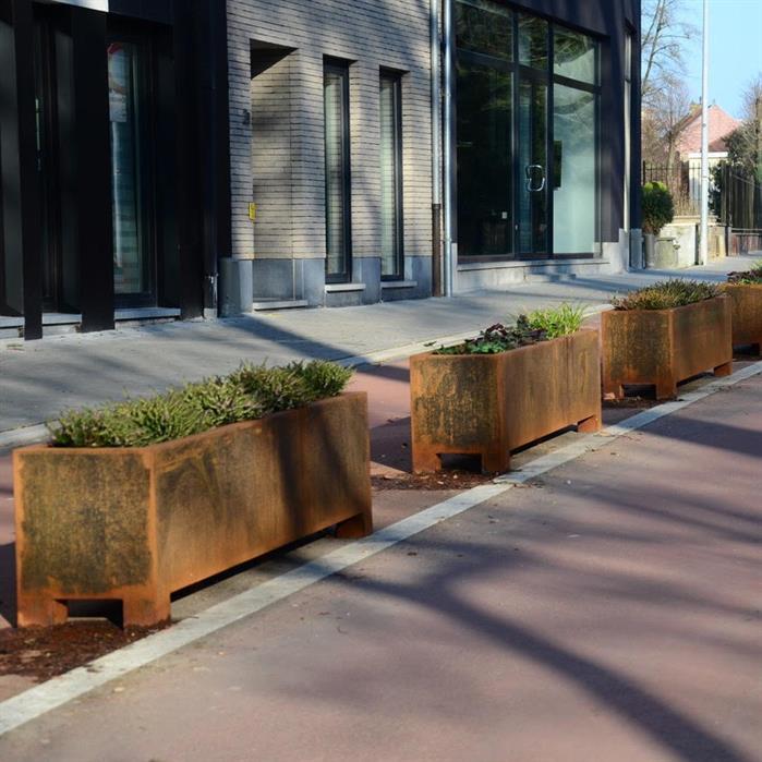 CAP8 - Cortenstaal,Plantenbakken,CARREZ met poten,600 x 600 x 600 mm