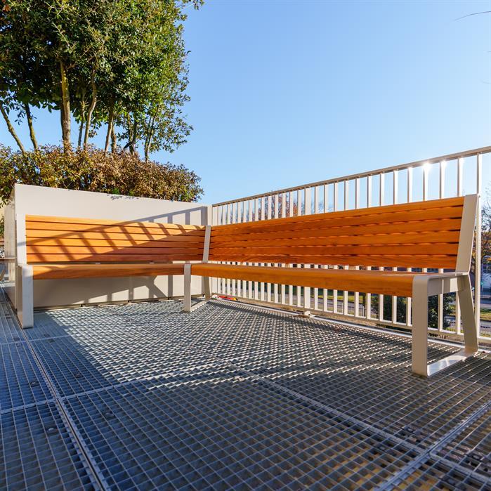 STBE.2300SB.ZnRc garapa - Bamboe,Banken,STORR met rugleuning,2300 x 650 x 850 mm