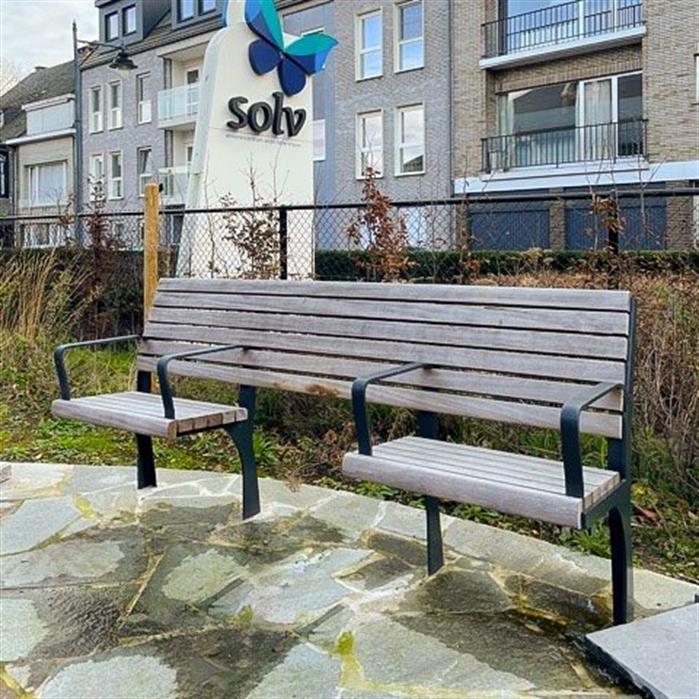 GRBE.2000SAS.ZnRc.BX bamboe - Gecoat staal,Banken,GRO seniorenbank,2000 x 625 x 1110 mm