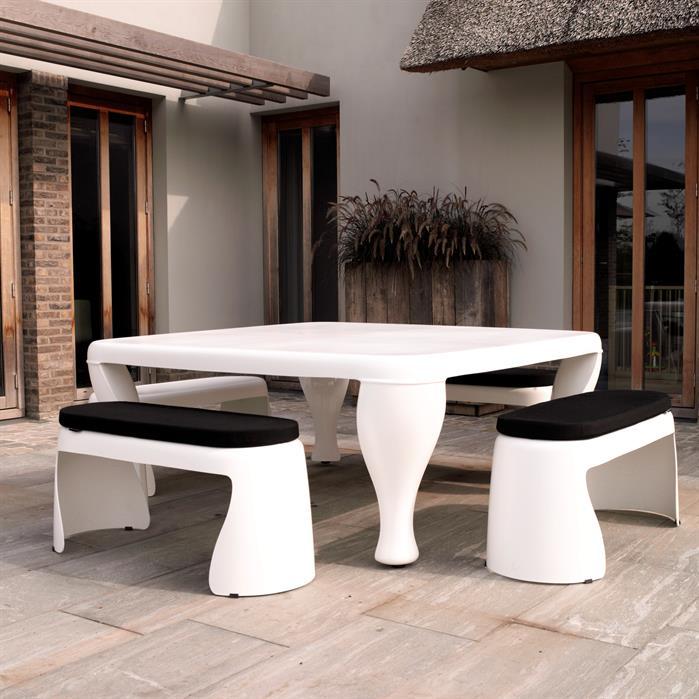 TB180 Table Barok RAL (op=op) - Polyester,ADEZZ sale,Tafel RAL 9016,1800 x 1800 x 770 mm