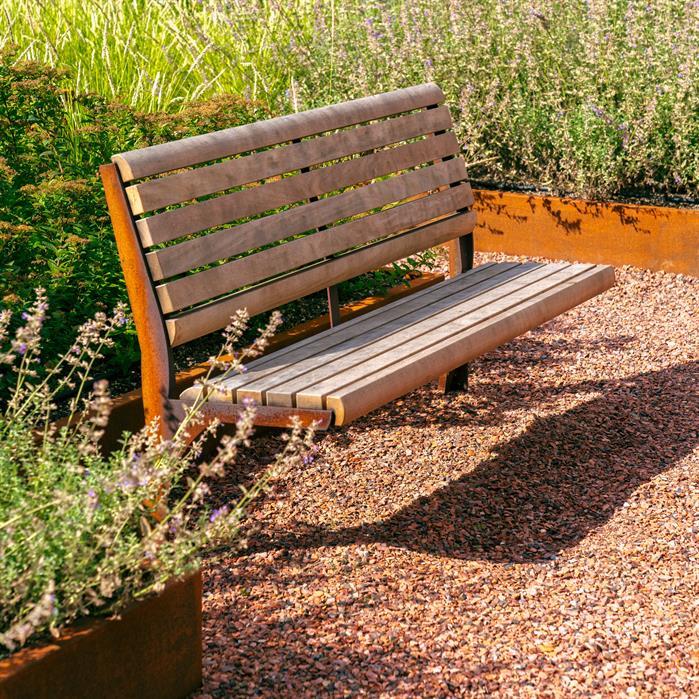 GRBE.1500SB.Ct garapa - Cortenstaal,Banken,GRO met rugleuning,1500 x 625 x 1040 mm