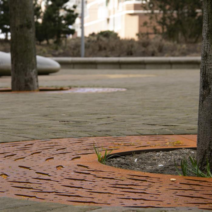 TGGR.R980.6.Ct - Cortenstaal,Boomroosters en boombescherming,Boomrooster rond 980,980 x 10 mm